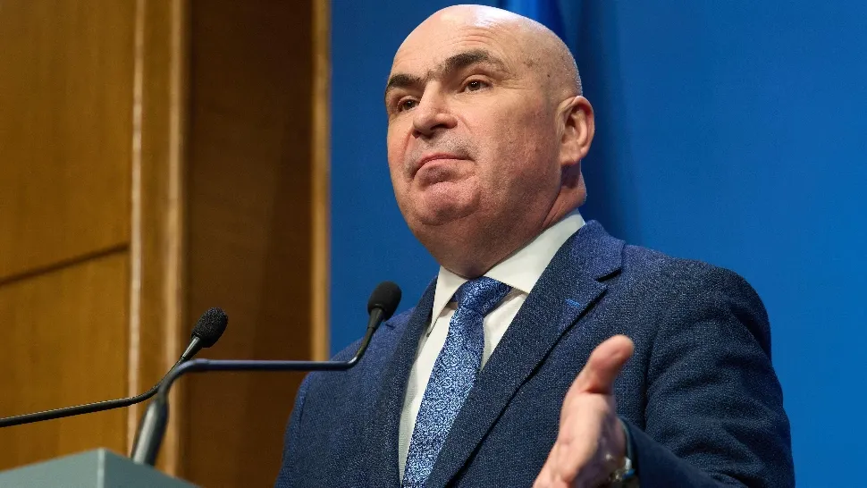 Ultimul tun. Bolojan a mărit, în ultima ședință de guvern, salariile la bugetari. Cine sunt privilegiații