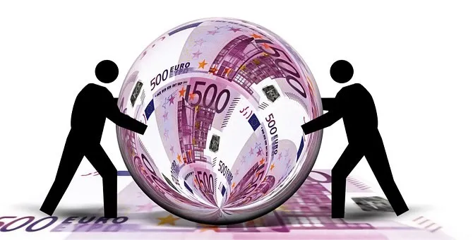 Rezerva valutară a României a scăzut în 6 din 9 luni. Chiar și cu ultimul împrumut extern este sub nivelul maxim din 2018