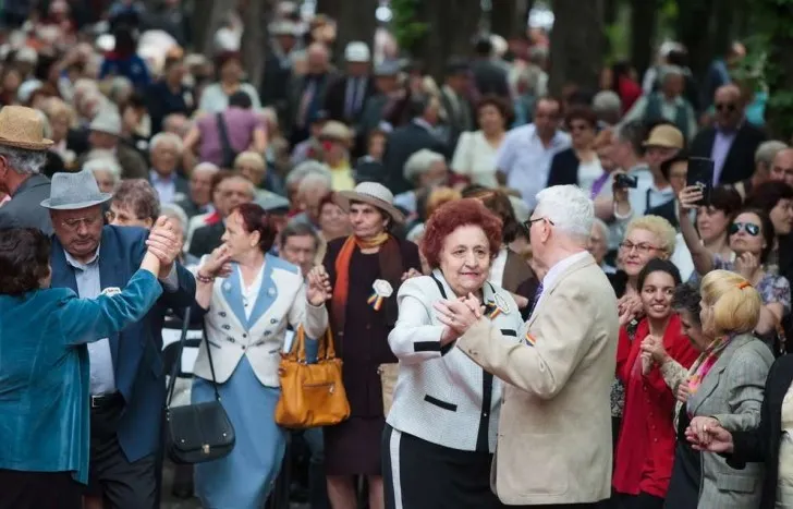 Populația României, tot mai îmbătrânită