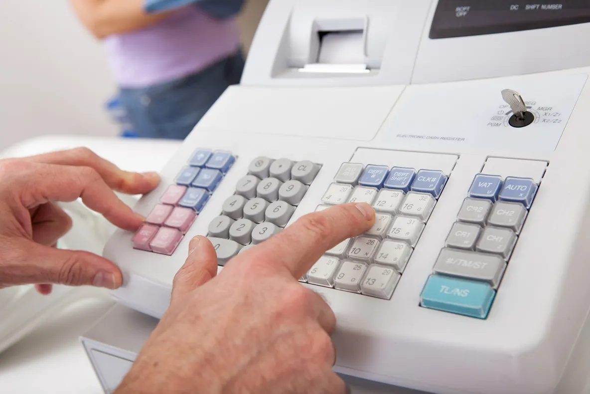 Până unde va merge clemența pentru firmele care nu s-au dotat până la 1 sept cu noile case de marcat