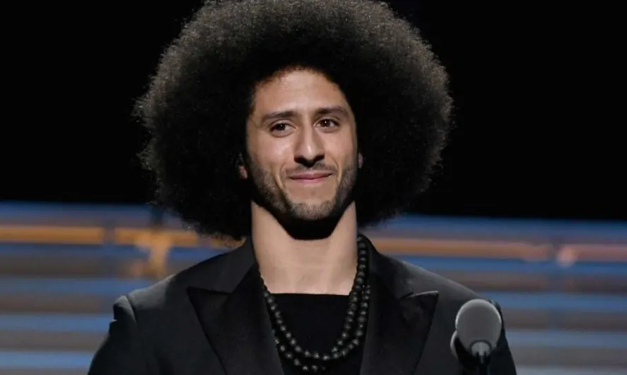 Nike ignoră mesajul lui Trump, și câștigă 6 mld dolari pe mâna "protestatarului în genunchi" (VIDEO)