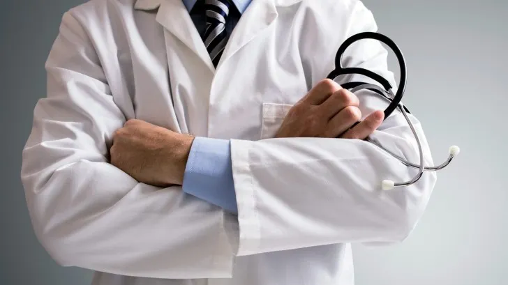 Boala sărăciei: 7% dintre romani nu se duc la medic. Nu au bani de medicamente