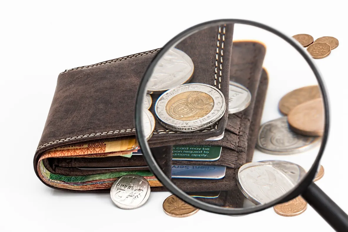 Câte miliarde de lei pierd românii la o inflație de 5%
