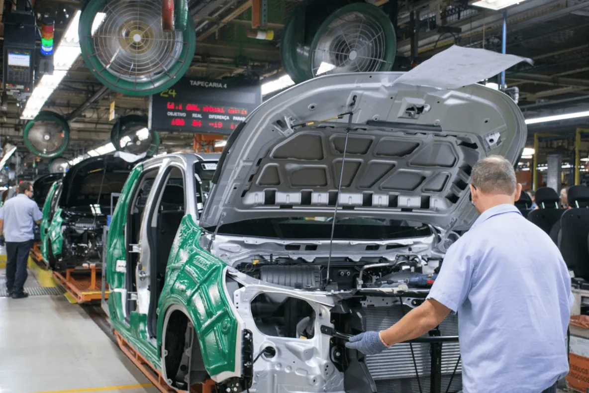 Restructurare la General Motors: dispar 8.000 de locuri de muncă și 3 fabrici