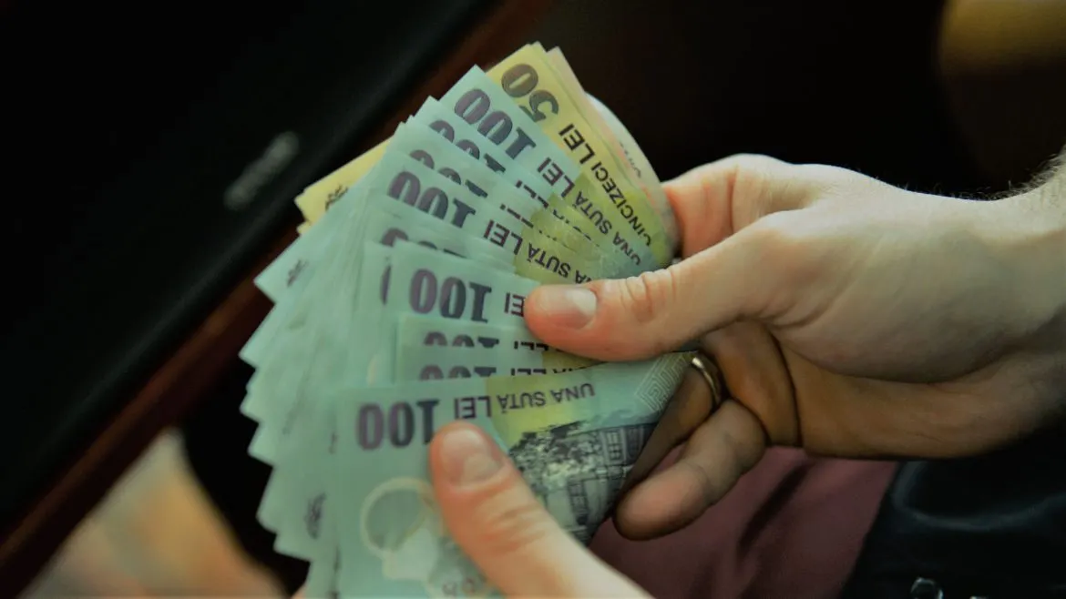 ROBOR la 3 luni scade la 3,13%