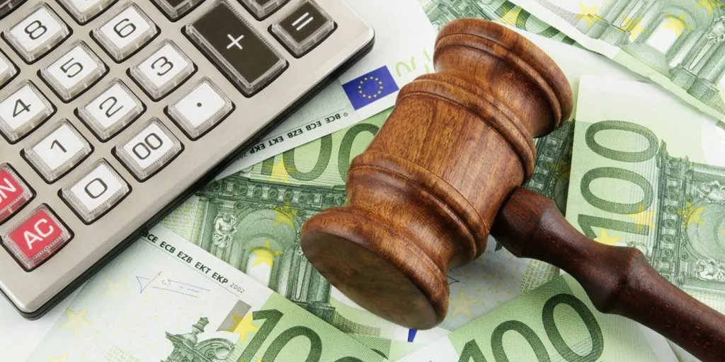 Românii care au nevoie de acte la NOTAR nu vor mai sta la coadă. Vezi LISTA actelor ce pot fi eliberate ONLINE