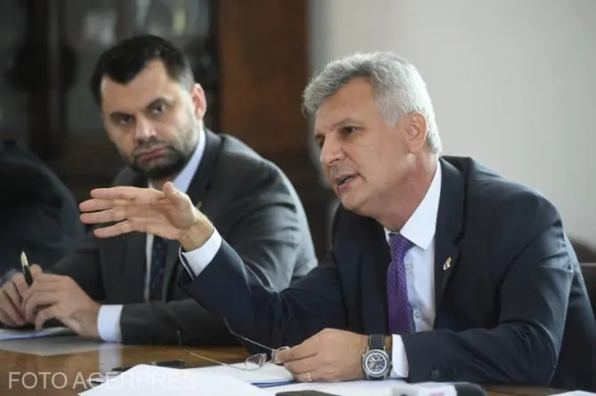 Cum vrea Daniel Zamfir să reducă din câștigurile imense ale băncilor comerciale din România