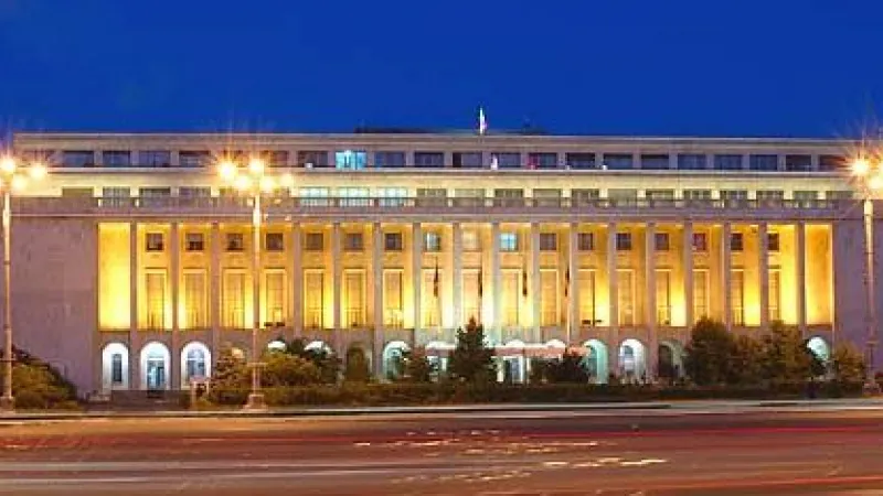 Rușii sunt singurii care câștigă de pe urma deciziilor economice ale Guvernului PSD, spune Gabriel Biriș