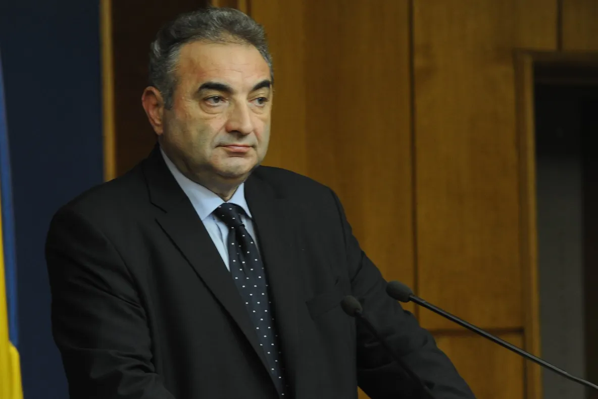 Al doilea om din BNR explică de ce băncile finanţează atât de puţin firmele din România