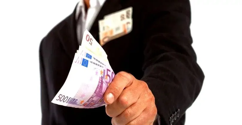 Euro, la cea mai mică valoare de la începutul acestui an