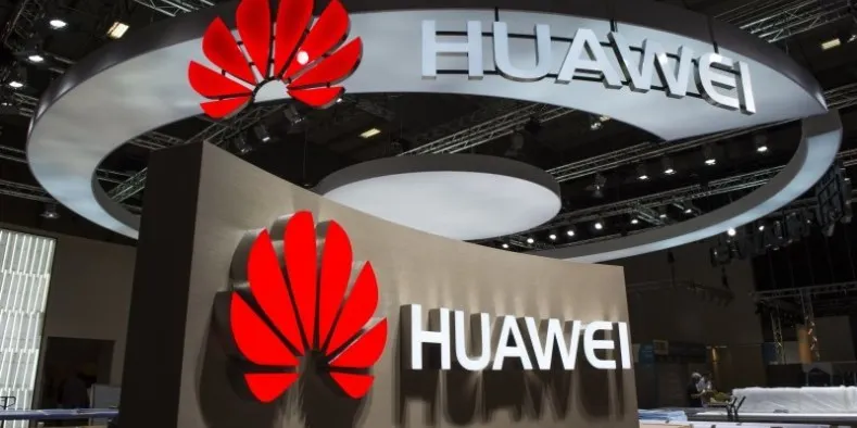 Cifre de groază pentru Huawei: americanii i-au băgat cu un picior în groapă