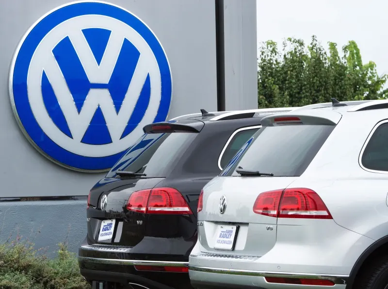 Volkswagen a plătit 10 miliarde de dolari pentru trucarea testelor de poluare în Statele Unite