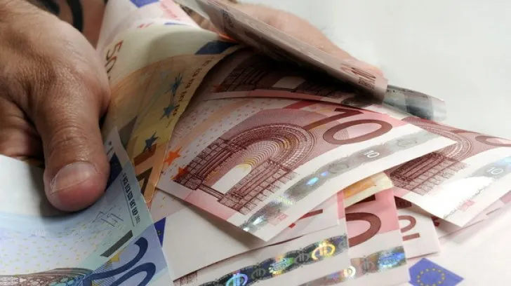 Românii din diaspora, record de bani trimiși în țară