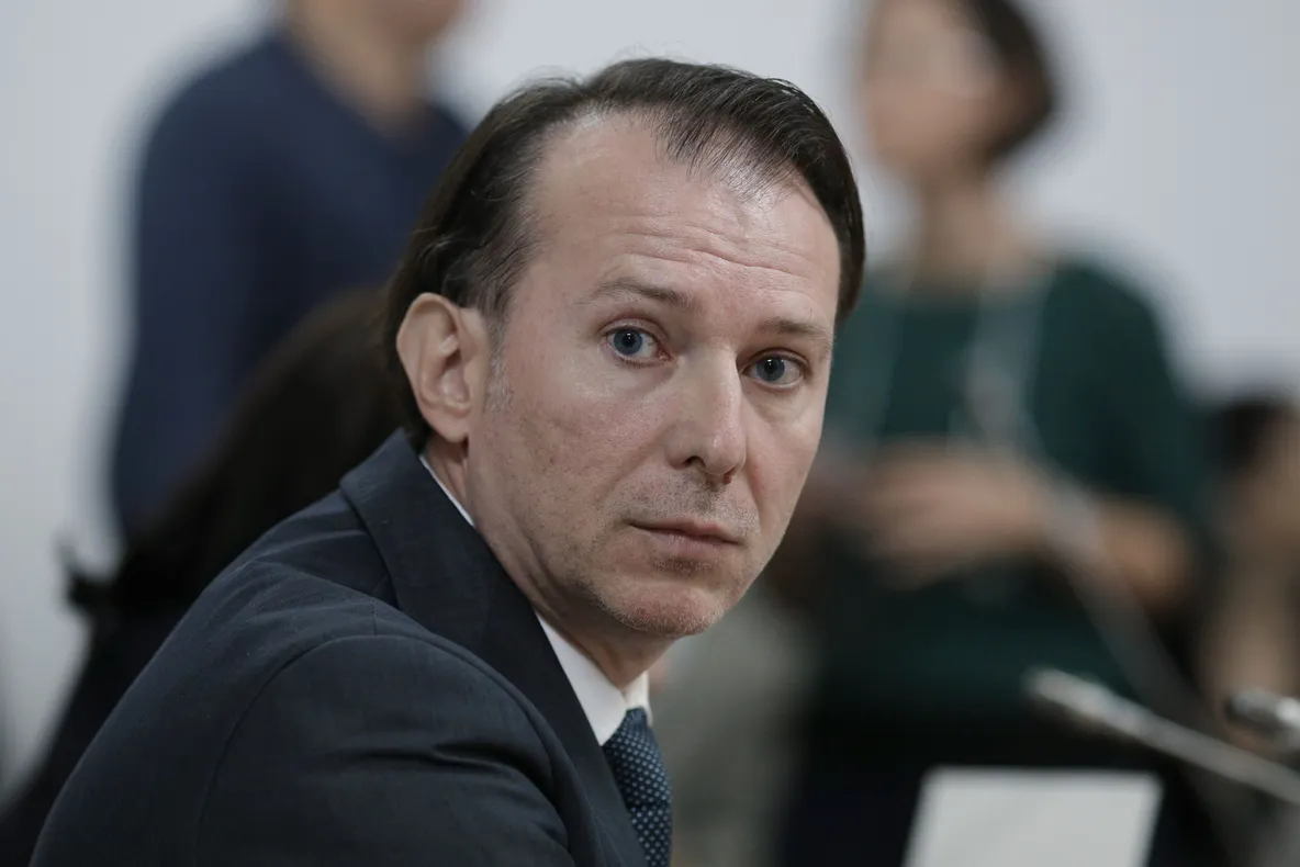 Ministrul Finanțelor: Deficitul bugetar a fost acoperit cu împrumuturi din piață la dobânzi în scădere