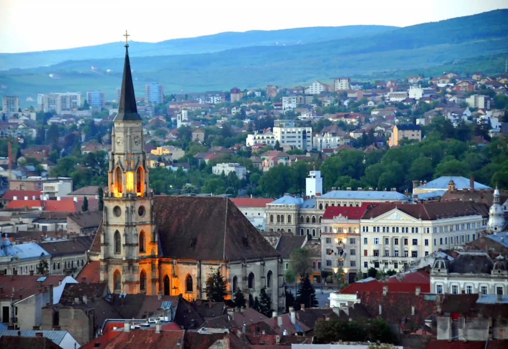 Analiză la Cluj-Napoca - dinamica economiei pre-pandemie și impactul pandemiei COVID-19 asupra economiei locale
