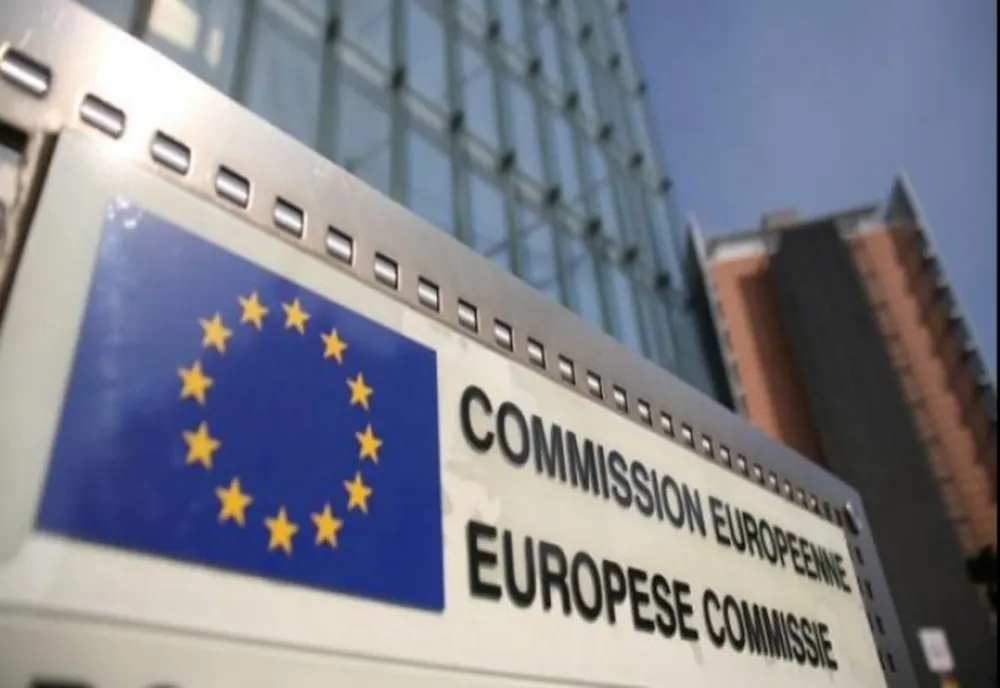 Comisia Europeană a deschis o procedură de infringement pentru că farmaciile nu-și primesc banii de la stat