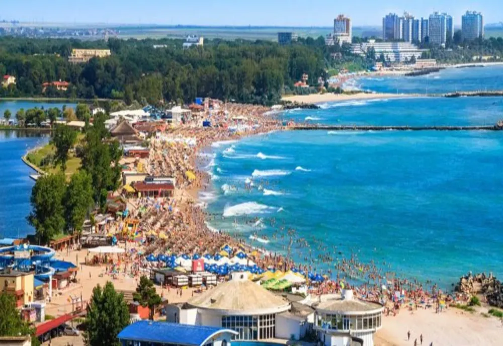 Patronatele din turism acuză: „Statul face puțin pentru combaterea turismului la negru”