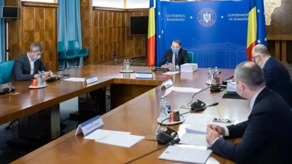 Împrumuturile Guvernului au ajuns, în prima jumătate a anului, la peste 56 de miliarde de lei - Cât îi costă pe români datoria țării