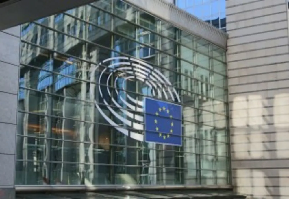 Comisiei Europene retează speranțele PSD de a renegocia PNRR. Doar în caz de dezastre istorice se poate solicita așa ceva
