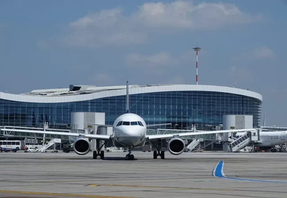 Prețurile biletelor de avion au intrat în vizorul Consiliului Concurenței