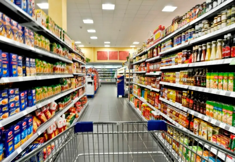 Guvernul pregătește o nouă plafonare a adaosului la alimente, exact înainte de alegeri