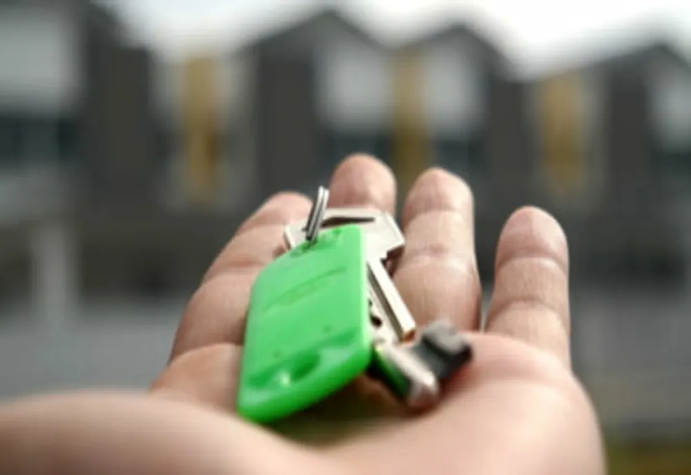 Val de scumpiri pe piața imobiliară. Chiriile au exolodat