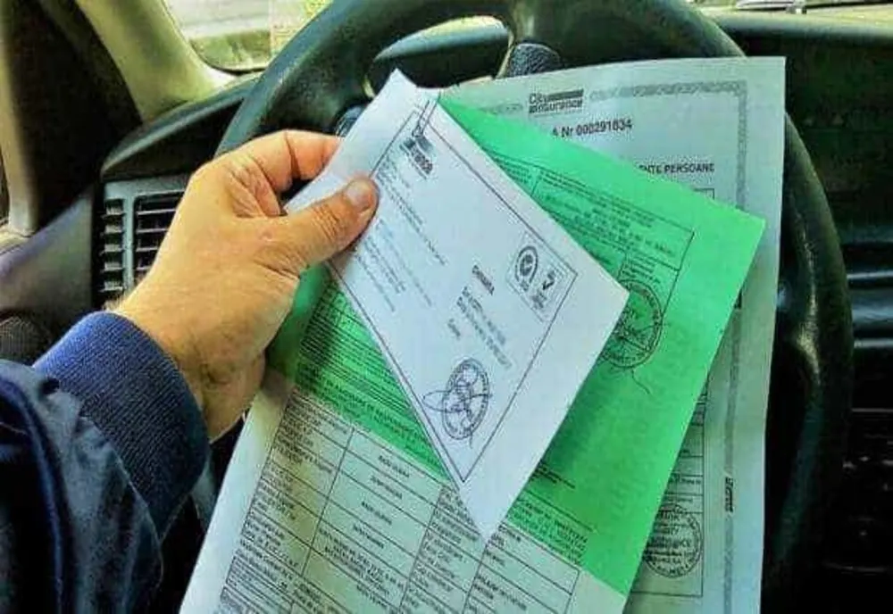 Preţurile la poliţele RCA, plafonate până la finalul anului – Precizările Ministerului Finanţelor