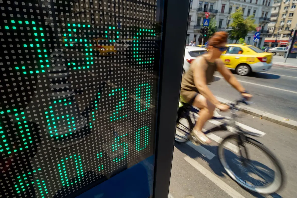 Măsuri radicale. Sindicatele cer stoparea muncii în perioadele de caniculă extremă