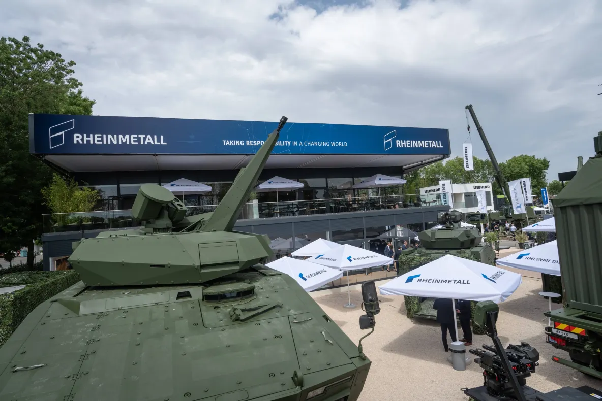 România a bătut palma cu Rheinmetall, alte țări se mai gândesc. Gigantul german, în centrul unor noi acuzații