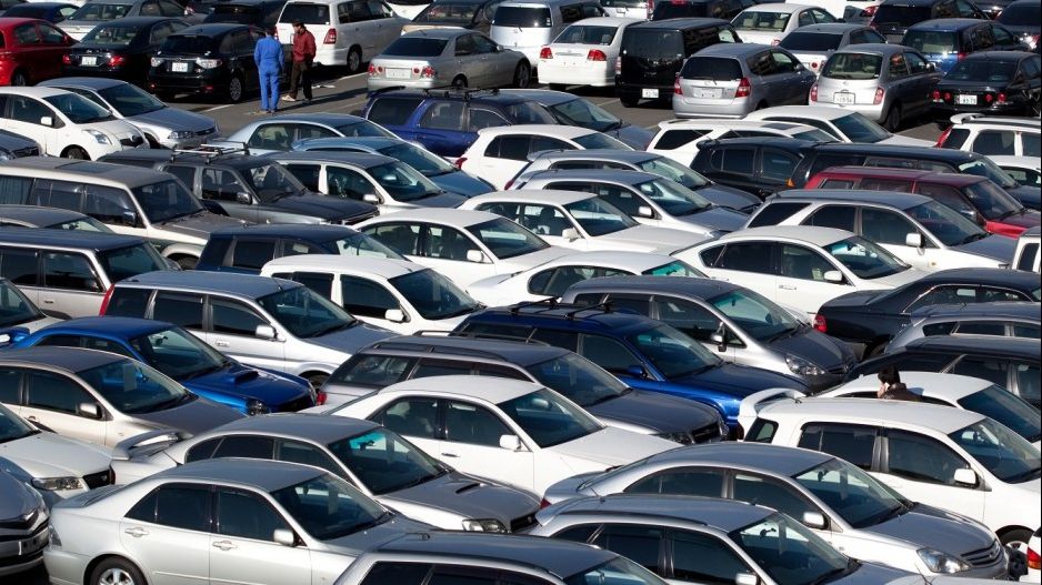 Bolojan vine cu vești proaste pentru șoferi: „Nu vom putea anula creșterea de prețuri a carburanților”