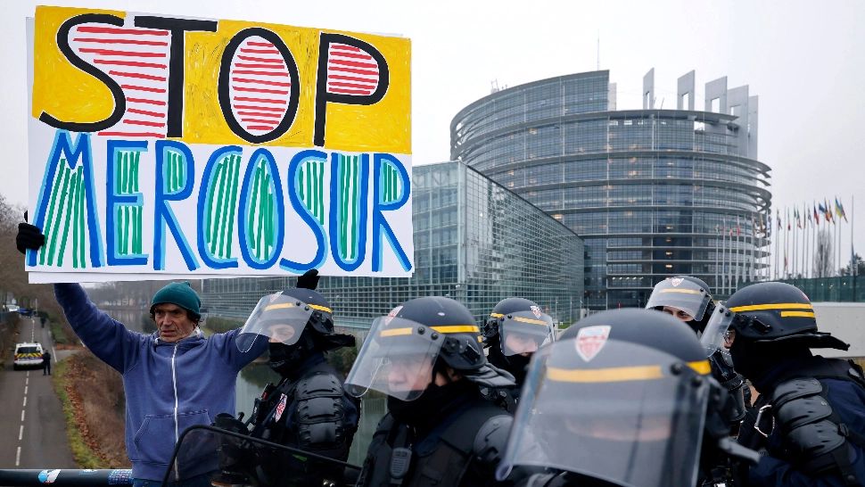 Ședință cu scandal, acordul Mercosur ajunge pe masa Guvernului. Miniștrii Agriculturii și Justiției au dat aviz negativ, în timp ce Oana Țoiu îl susține - SURSE