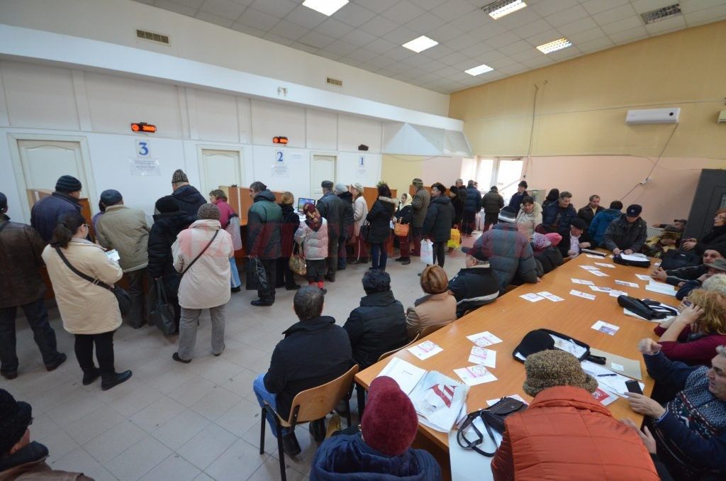 Studiu: 6 din 10 români consideră că furnizorii sunt de vină pentru scandalul facturilor