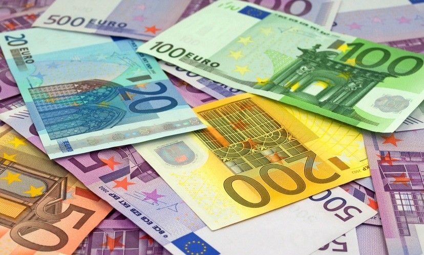 Pericol: Creșterea economică, subminată de saltul deficitului comercial