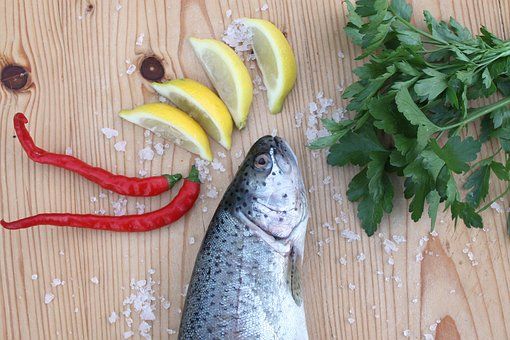 În țara în care cea mai bună pasăre este porcul, cererea de pește nu este acoperită decat pe sfert din producția internă