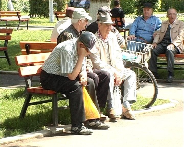 După ce au „dublat” salariile, Dragnea &amp; Vasilescu au pus gând rău pensiilor românilor