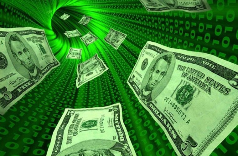 Rezervele valutare scad abrupt, pentru a patra lună consecutiv, pe fondul diminuării depozitelor