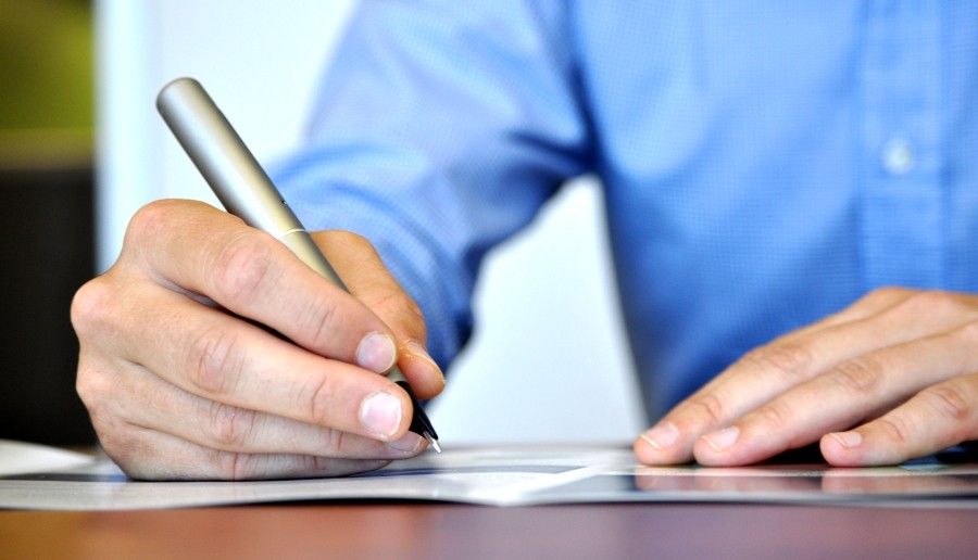 Primarii nu vor mai semna ca...primarul, prin noul Cod administrativ