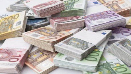 SIF Oltenia vinde întreaga participație deținută la BCR și încasează 140 milioane de euro