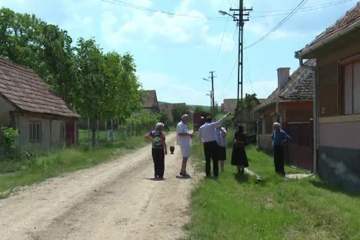 Isărescu, poezia Vara pe uliță: ”România nu se poate baza excesiv pe sectorul gospodăriilor”