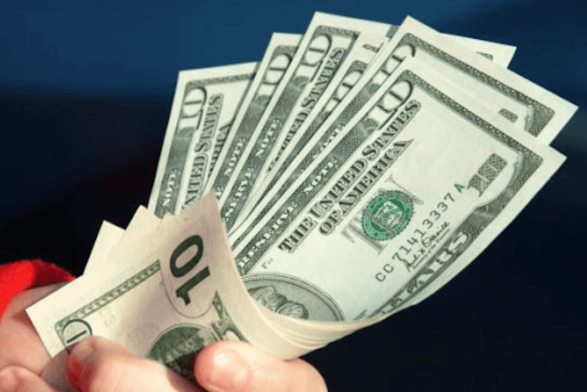 Vești bune pentru sectorul bancar: Au scăzut restanțele la credite