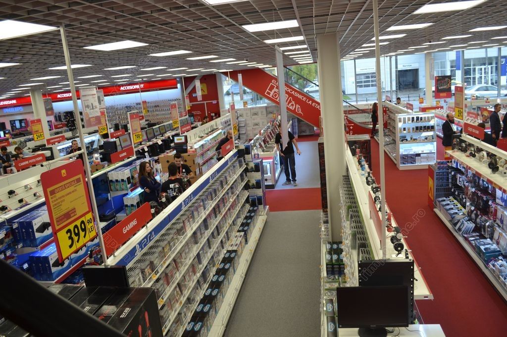 Piața de electronice și IT, susținută de sectorul telecom