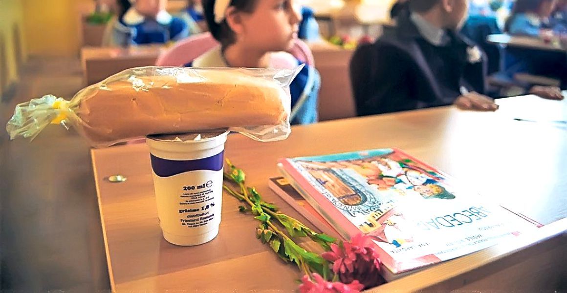 Cât alocă UE României pentru programul laptele și cornul în școli