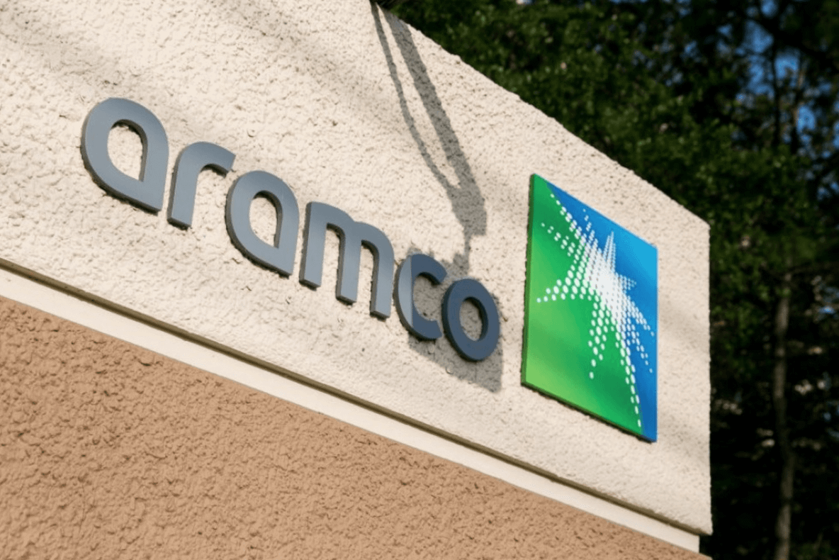 Decizie surpriză: Arabia Saudită renunță la listarea gigantului petrolier Aramco