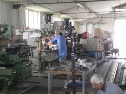 În iunie n-au mai venit comenzi noi în industria prelucrătoare