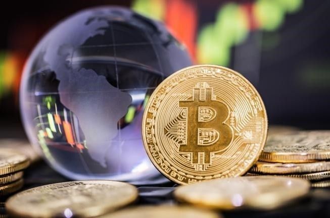 Nicușor Dan a retrimis în Parlament legea care propune scutirea de impozit pentru veniturile din criptomonede. Ce l-a nemulțumit pe președinte?