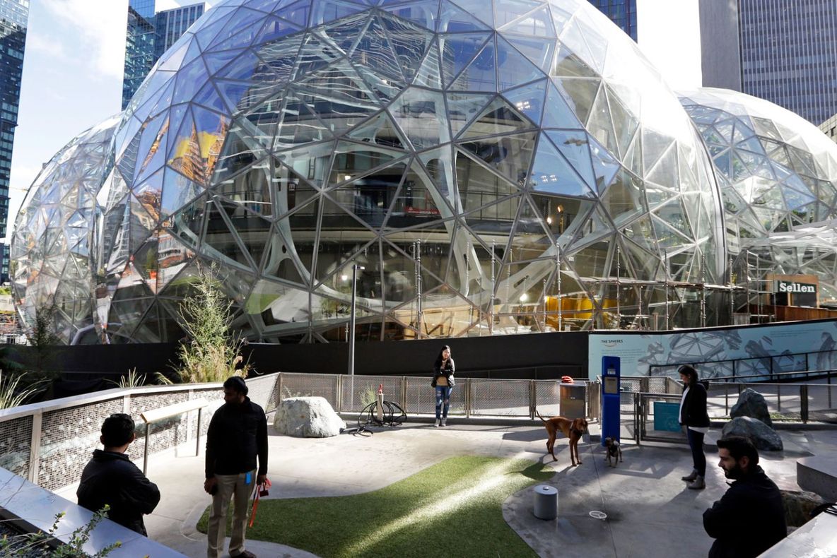 In plina pandemie o companie americana a angajeaza 175.000 de oameni!