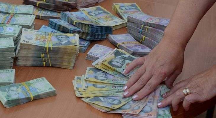 Creditarea a crescut în martie cu 3,5% față de luna februarie