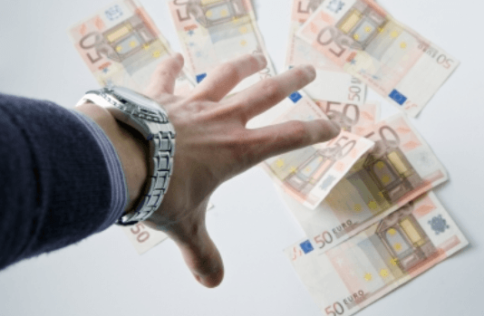 Bătălia pentru 13.000 de euro/lună a primit undă verde de la Curtea Europeană de Justiție