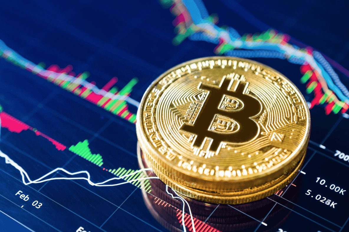 Critptomoneda Bitcoin a devenit mai stabilă decât piața de acțiuni