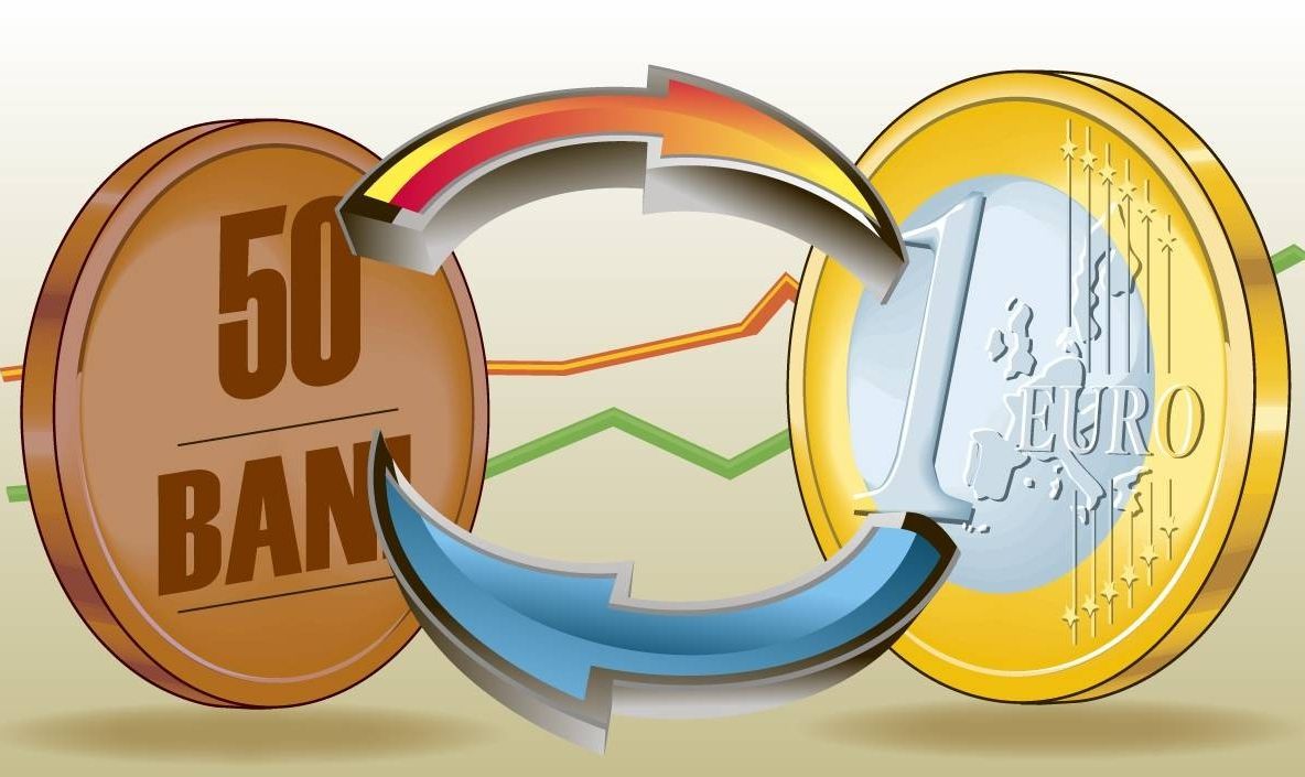 Cursul se apropie de pragul de 4,67 lei/euro